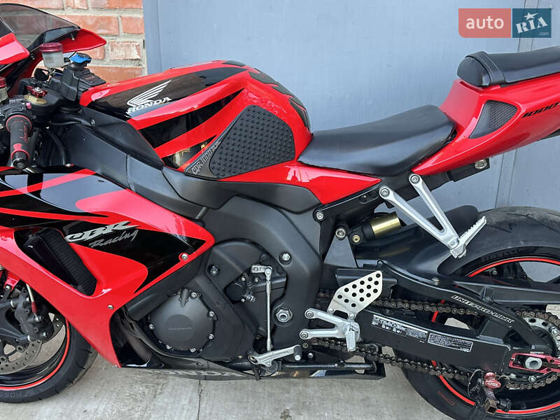 Спортбайк Honda CBR 1000RR 2007 в Ніжині