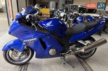Мотоцикл Спорт-туризм Honda CBR 1100XX Blackbird 2003 в Чернігові
