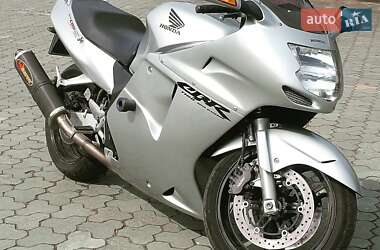 Мотоцикл Спорт-туризм Honda CBR 1100XX 2001 в Дубні