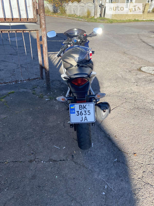 Спортбайк Honda CBR 250R 2012 в Ровно