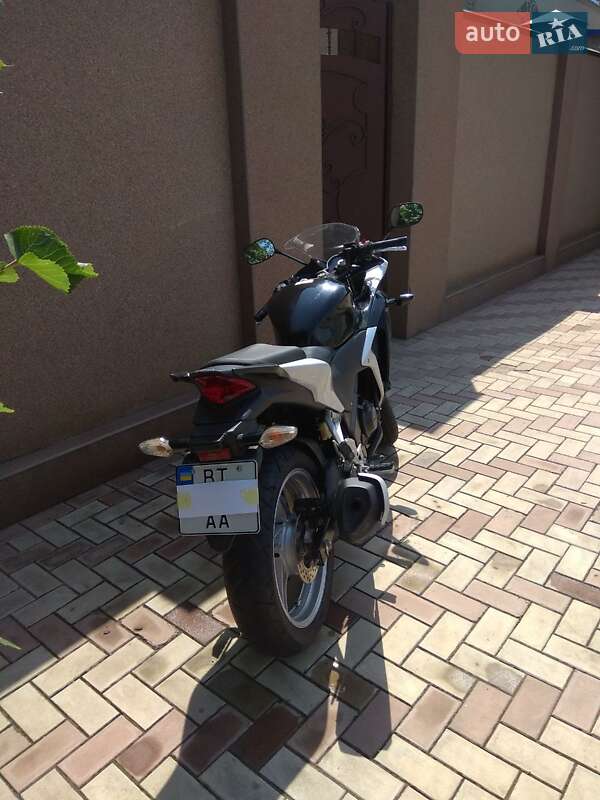 Спортбайк Honda CBR 250R 2012 в Херсоне фото 4 Спортбайк Honda CBR 250R 2012 в Херсоне