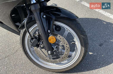 Мотоцикл Многоцелевой (All-round) Honda CBR 250R 2012 в 