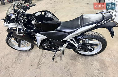 Мотоцикл Спорт-туризм Honda CBR 250R 2012 в 