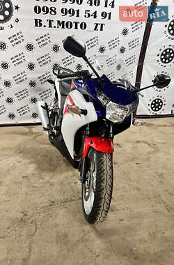 Мотоцикл Спорт-туризм Honda CBR 250R 2012 в Житомирі