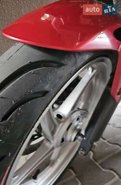 Мотоцикл Спорт-туризм Honda CBR 250R 2011 в 
