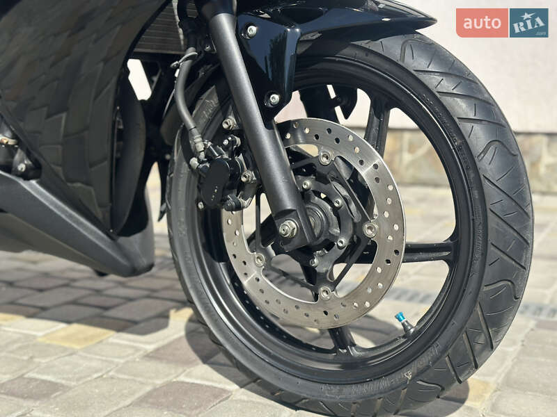Спортбайк Honda CBR 250R 2013 в Львове