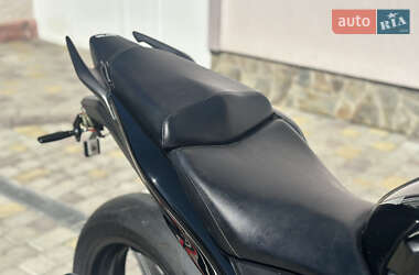 Спортбайк Honda CBR 250R 2013 в 