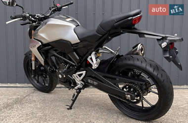 Мотоцикл Без обтекателей (Naked bike) Honda CBR 250R 2019 в 