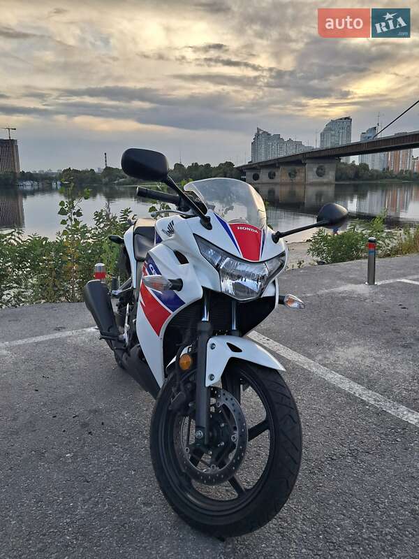 Мотоцикл Кросс Honda CBR 250R 2013 в Києві