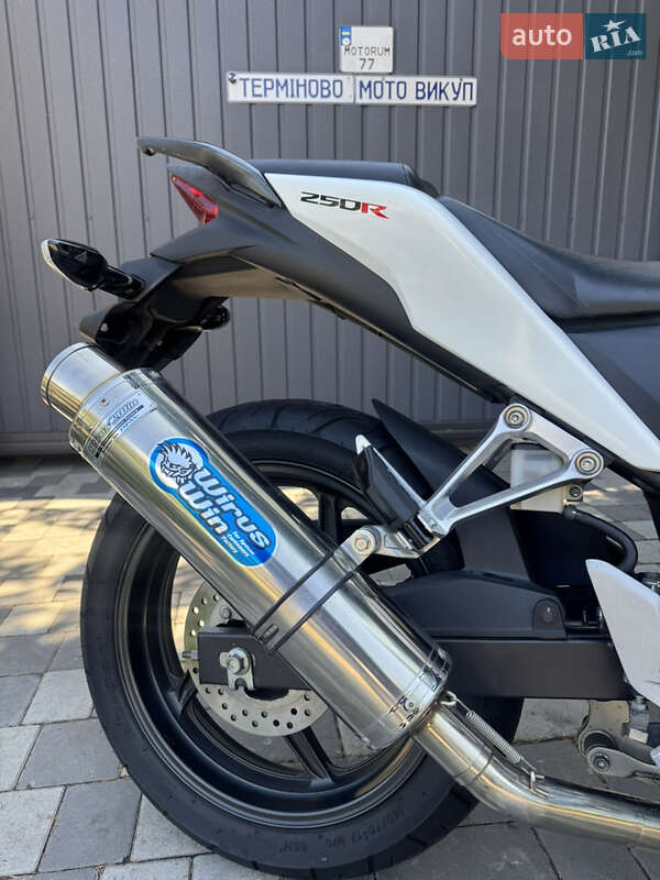 Спортбайк Honda CBR 250R 2013 в Дніпрі фото 11 Спортбайк Honda CBR 250R 2013 в Дніпрі