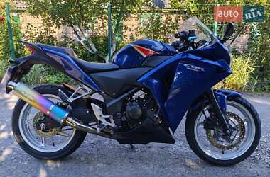 Спортбайк Honda CBR 250R 2011 в Козятині