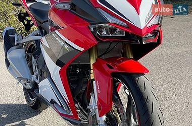 Спортбайк Honda CBR 250RR 2017 в Мироновке