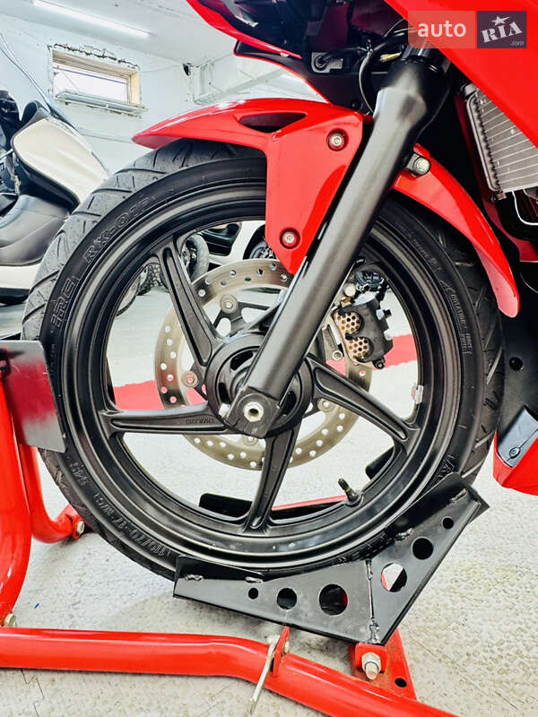 Спортбайк Honda CBR 300R 2022 в Одессе