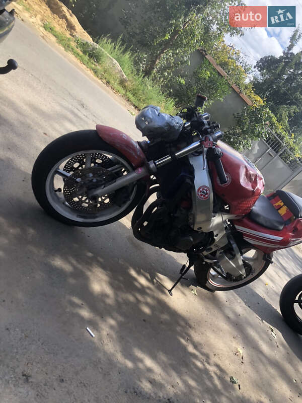 Спортбайк Honda CBR 400F 1999 в Одессе