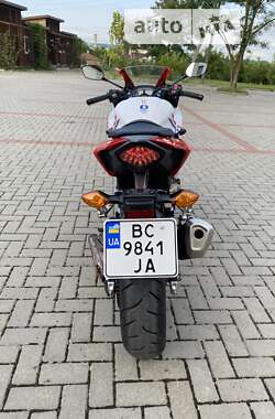 Мотоцикл Спорт-туризм Honda CBR 400R 2016 в 