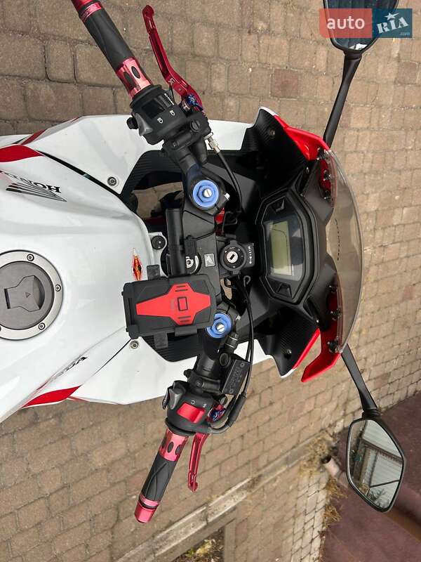 Спортбайк Honda CBR 400R 2016 в Ірпені