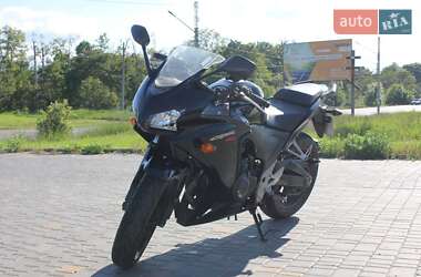 Спортбайк Honda CBR 400R 2013 в 