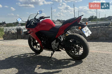 Спортбайк Honda CBR 400R 2013 в 