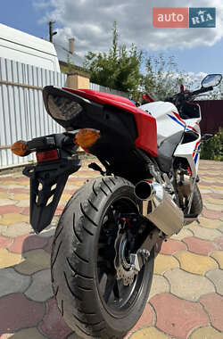 Спортбайк Honda CBR 400R 2016 в 