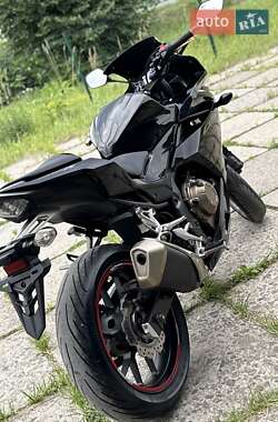 Спортбайк Honda CBR 400R 2016 в 