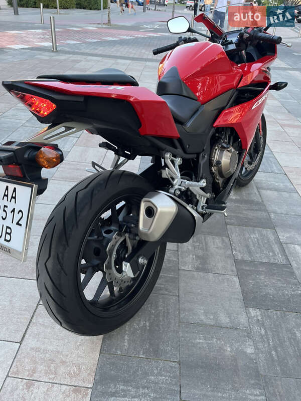 Спортбайк Honda CBR 400R 2016 в Киеве фото 13 Спортбайк Honda CBR 400R 2016 в Киеве