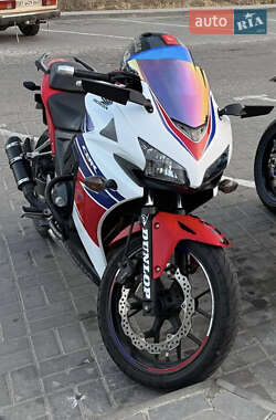 Мотоцикл Спорт-туризм Honda CBR 400R 2013 в Николаеве
