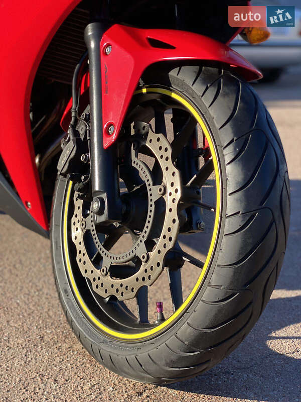 Мотоцикл Без обтікачів (Naked bike) Honda CBR 400R 2013 в Сновську фото 9 Мотоцикл Без обтікачів (Naked bike) Honda CBR 400R 2013 в Сновську