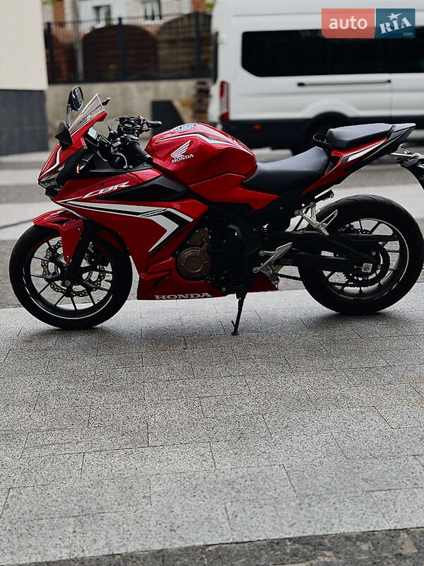 Спортбайк Honda CBR 400R 2019 в Фастове
