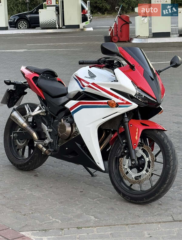 Спортбайк Honda CBR 400R 2016 в Миколаєві