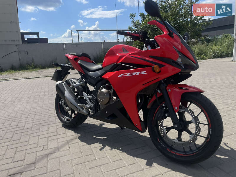 Спортбайк Honda CBR 400R 2016 в Виннице