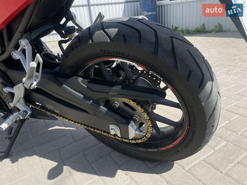 Спортбайк Honda CBR 400R 2016 в Виннице