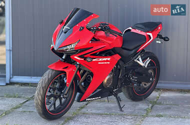 Спортбайк Honda CBR 400R 2017 в 