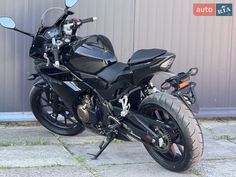 Спортбайк Honda CBR 400R 2017 в Львові