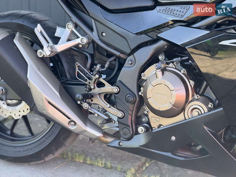 Спортбайк Honda CBR 400R 2017 в Львові