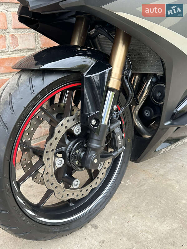 Мотоцикл Спорт-туризм Honda CBR 400R 2023 в Нежине