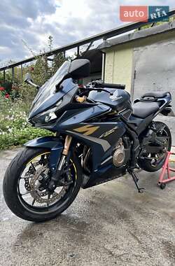 Спортбайк Honda CBR 400R 2022 в Дніпрі