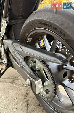 Спортбайк Honda CBR 400R 2016 в  фото 15 Спортбайк Honda CBR 400R 2016 в