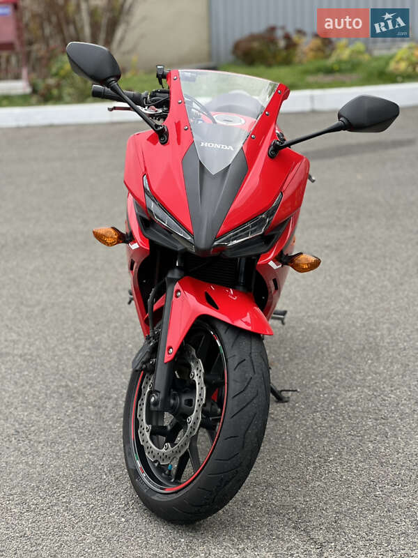 Спортбайк Honda CBR 400R 2016 в Борисполі