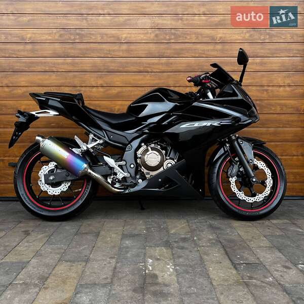 Мотоцикл Без обтекателей (Naked bike) Honda CBR 400R 2017 в Белой Церкви