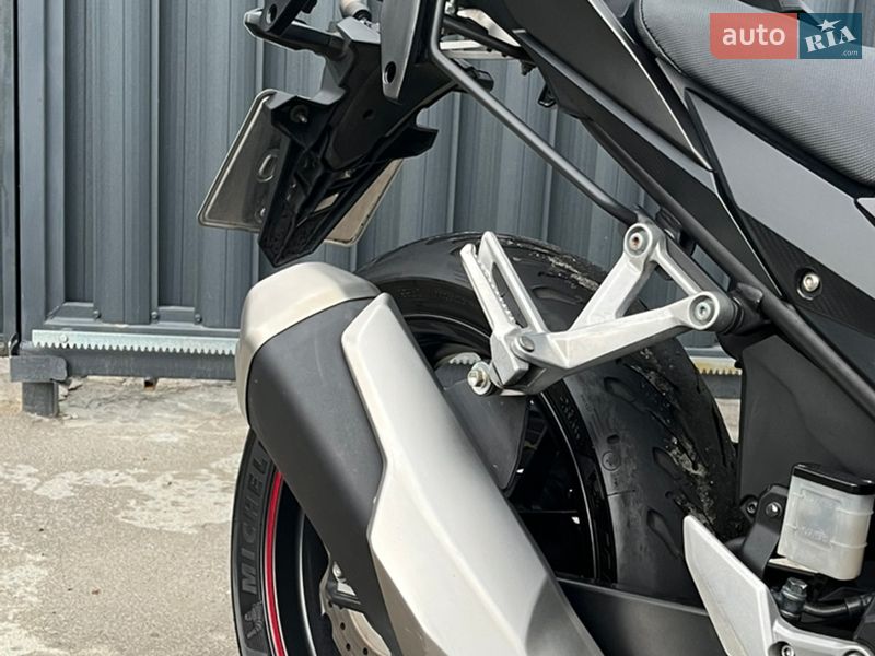 Мотоцикл Спорт-туризм Honda CBR 400R 2020 в Украинке