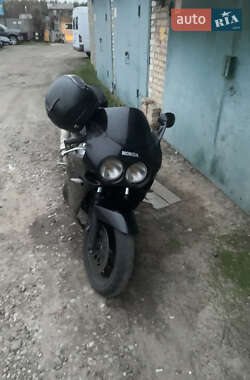 Спортбайк Honda CBR 400RR 1993 в 