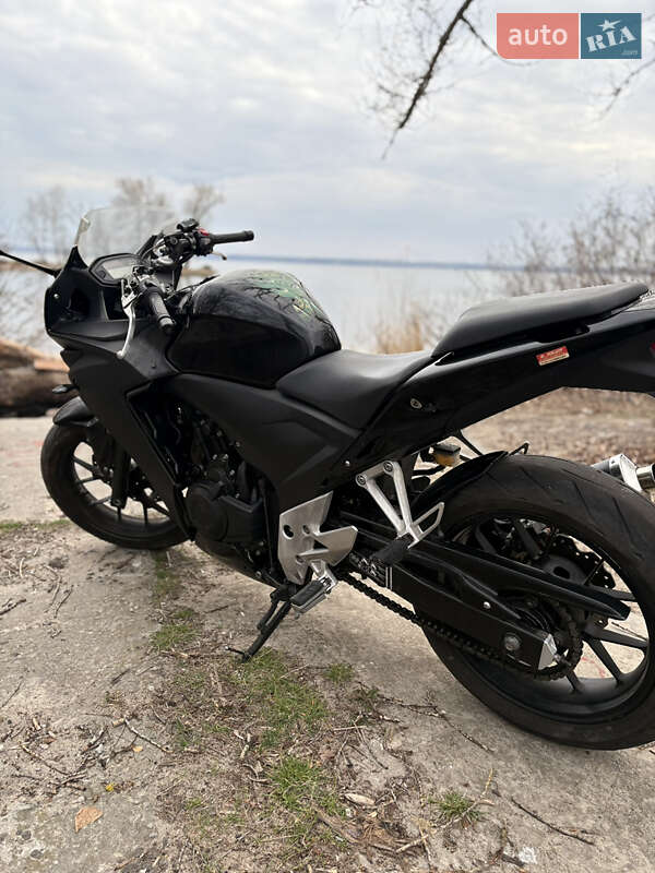Спортбайк Honda CBR 500R 2016 в Каменском