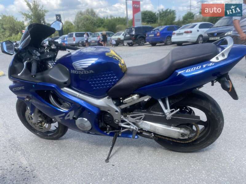 Спортбайк Honda CBR 600F4i 2002 в Богодухіву фото 2 Спортбайк Honda CBR 600F4i 2002 в Богодухіву