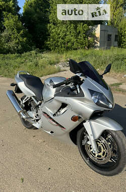 Мотоцикл Спорт-туризм Honda CBR 600F4i 2002 в Києві