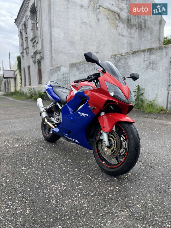 Мотоцикл Спорт-туризм Honda CBR 600F4i 2002 в Харкові фото 2 Мотоцикл Спорт-туризм Honda CBR 600F4i 2002 в Харкові