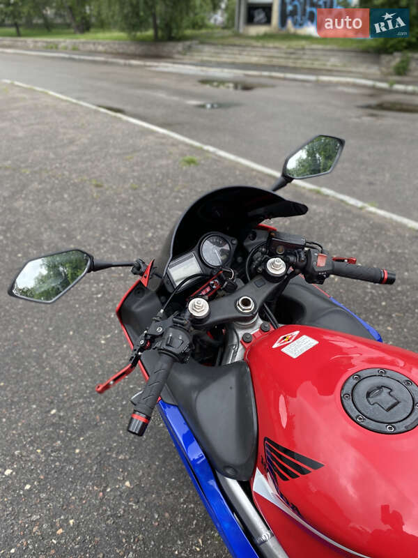 Мотоцикл Спорт-туризм Honda CBR 600F4i 2002 в Харкові фото 8 Мотоцикл Спорт-туризм Honda CBR 600F4i 2002 в Харкові