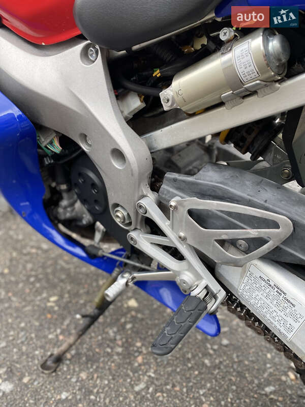 Мотоцикл Спорт-туризм Honda CBR 600F4i 2002 в Харкові фото 14 Мотоцикл Спорт-туризм Honda CBR 600F4i 2002 в Харкові