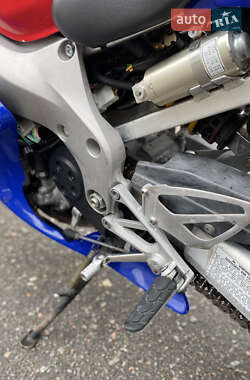 Мотоцикл Спорт-туризм Honda CBR 600F4i 2002 в 