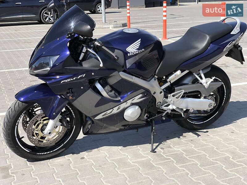 Спортбайк Honda CBR 600F4i 2002 в Виннице