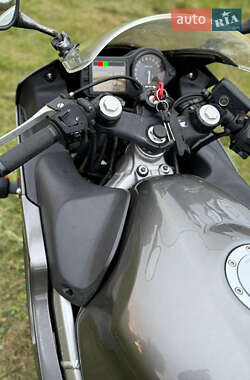 Мотоцикл Спорт-туризм Honda CBR 600F4i 2005 в 